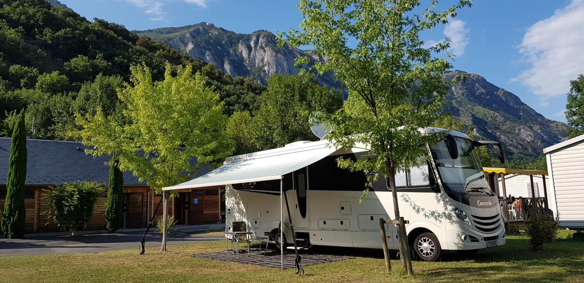Camping Familial - Parc Aquatique - Grande Aire De Jeux A La Montagne Agos-Vidalos Luaran gambar